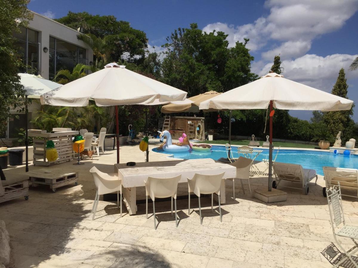 Villa Ba'Gefen Karmei Yosef Buitenkant foto