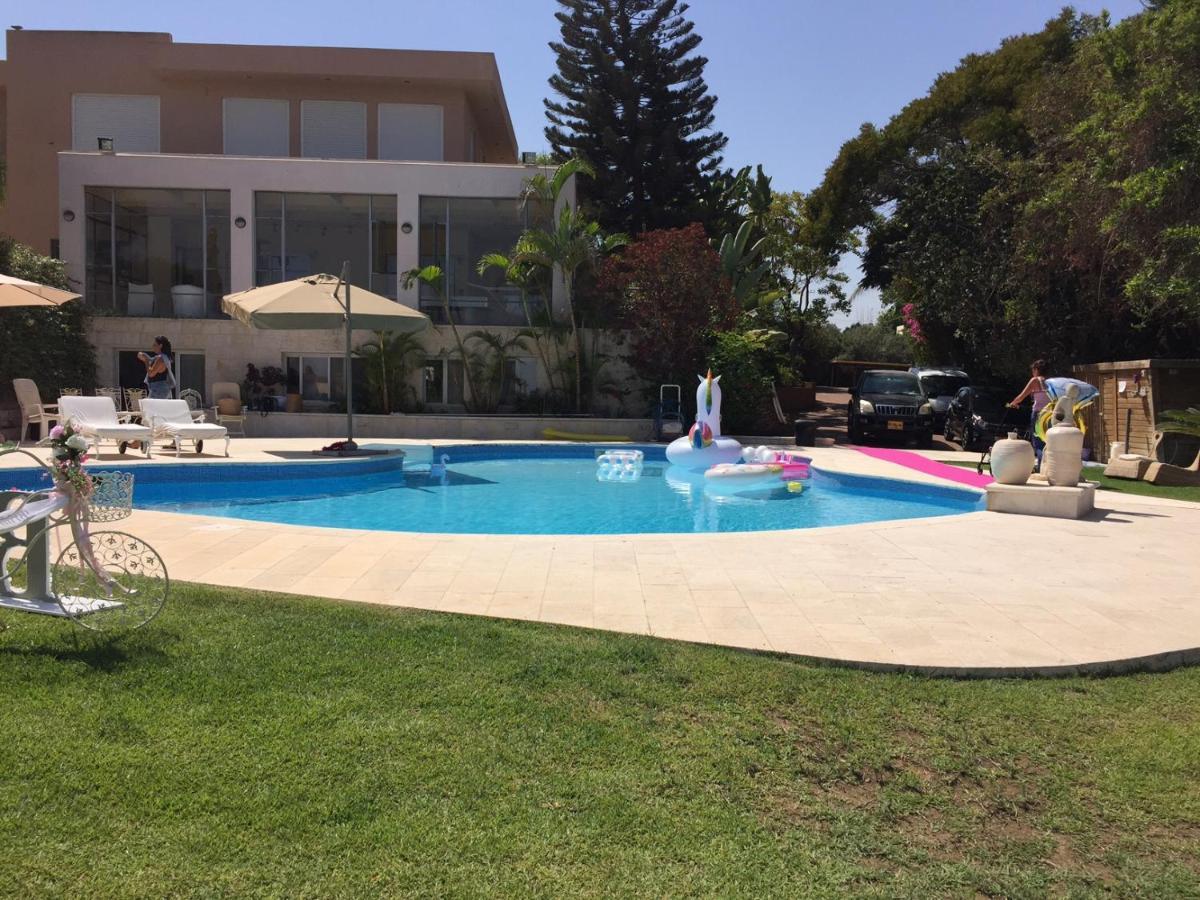 Villa Ba'Gefen Karmei Yosef Buitenkant foto