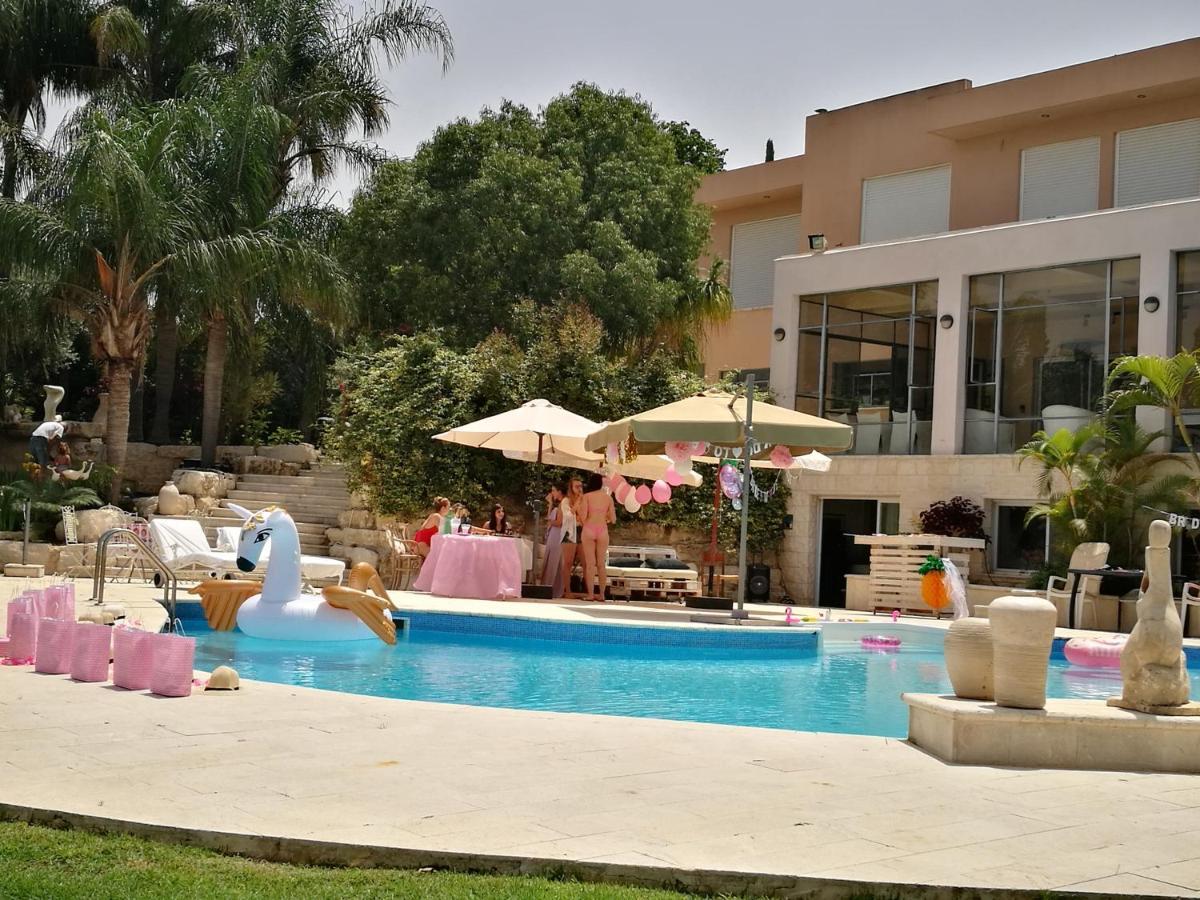 Villa Ba'Gefen Karmei Yosef Buitenkant foto