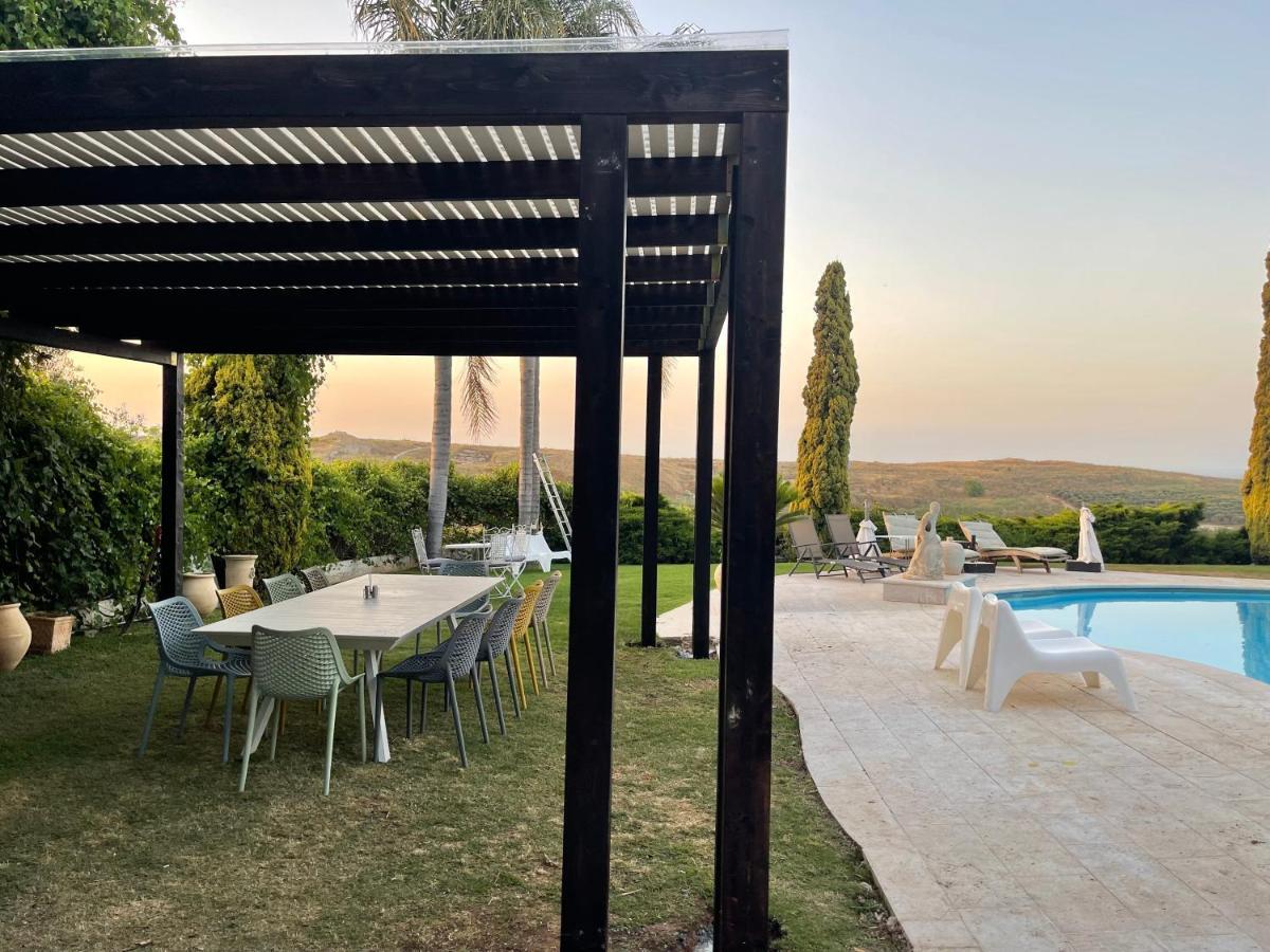 Villa Ba'Gefen Karmei Yosef Buitenkant foto