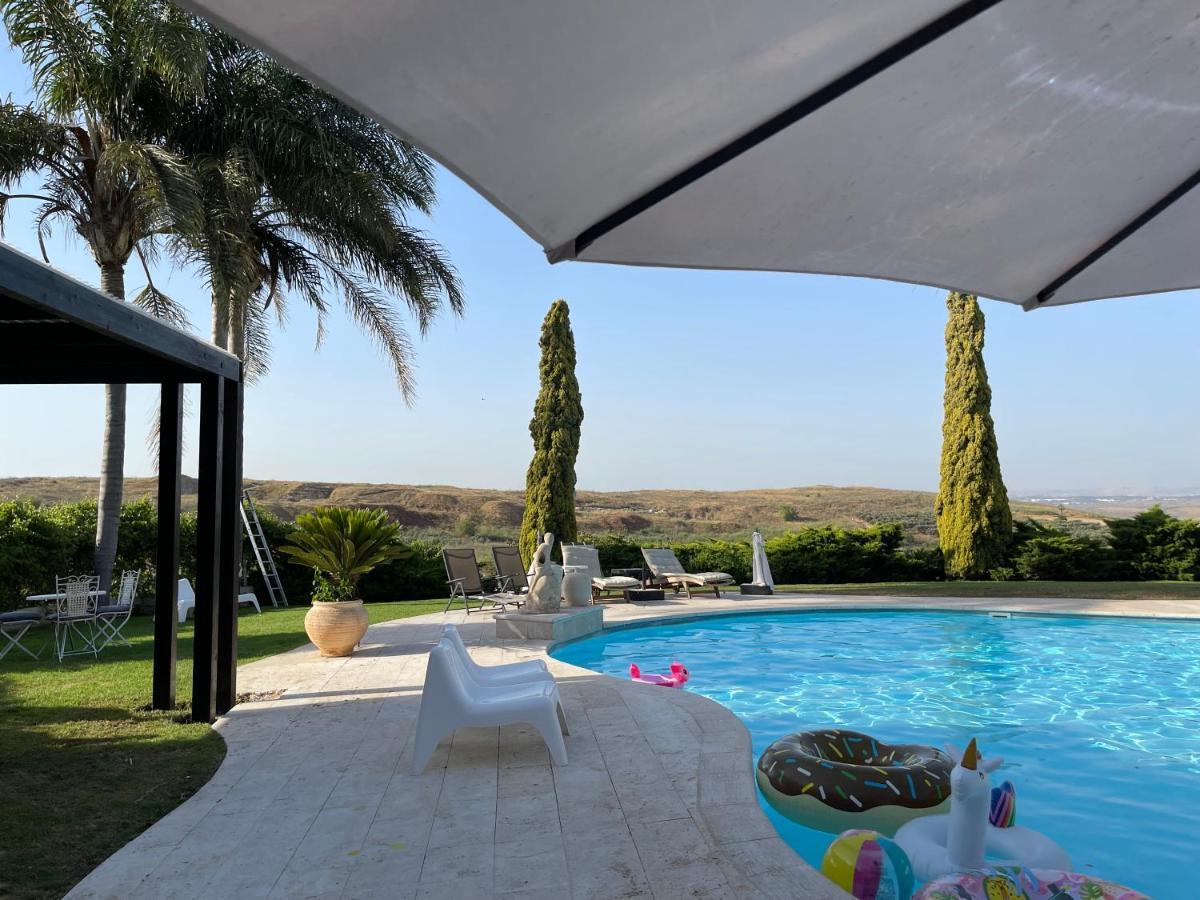 Villa Ba'Gefen Karmei Yosef Buitenkant foto